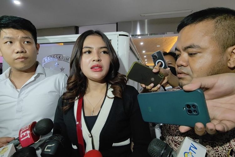 Iqlima Kim, Mantan Aspri Hotman Paris Ditetapkan Jadi Tersangka, Langsung Nangis dan Takut Ditinggal Teman